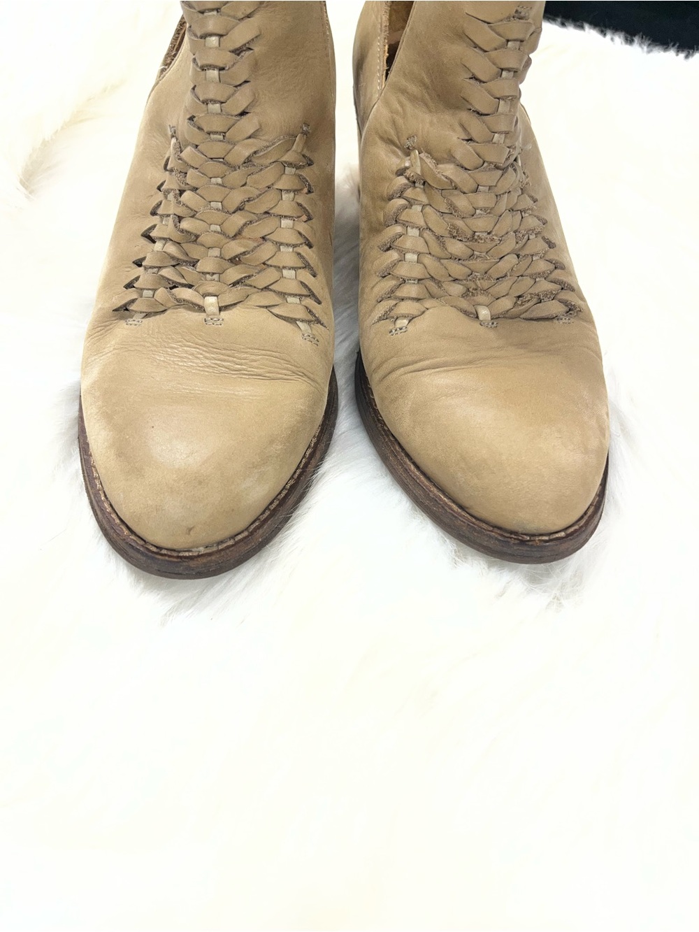 Anthropologie Latigo Kick Booties woven ankle brown leather boot size 6 women’s - Picture 4 of 7